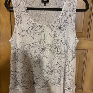 Bobeau Monochrome Floral Tank Top